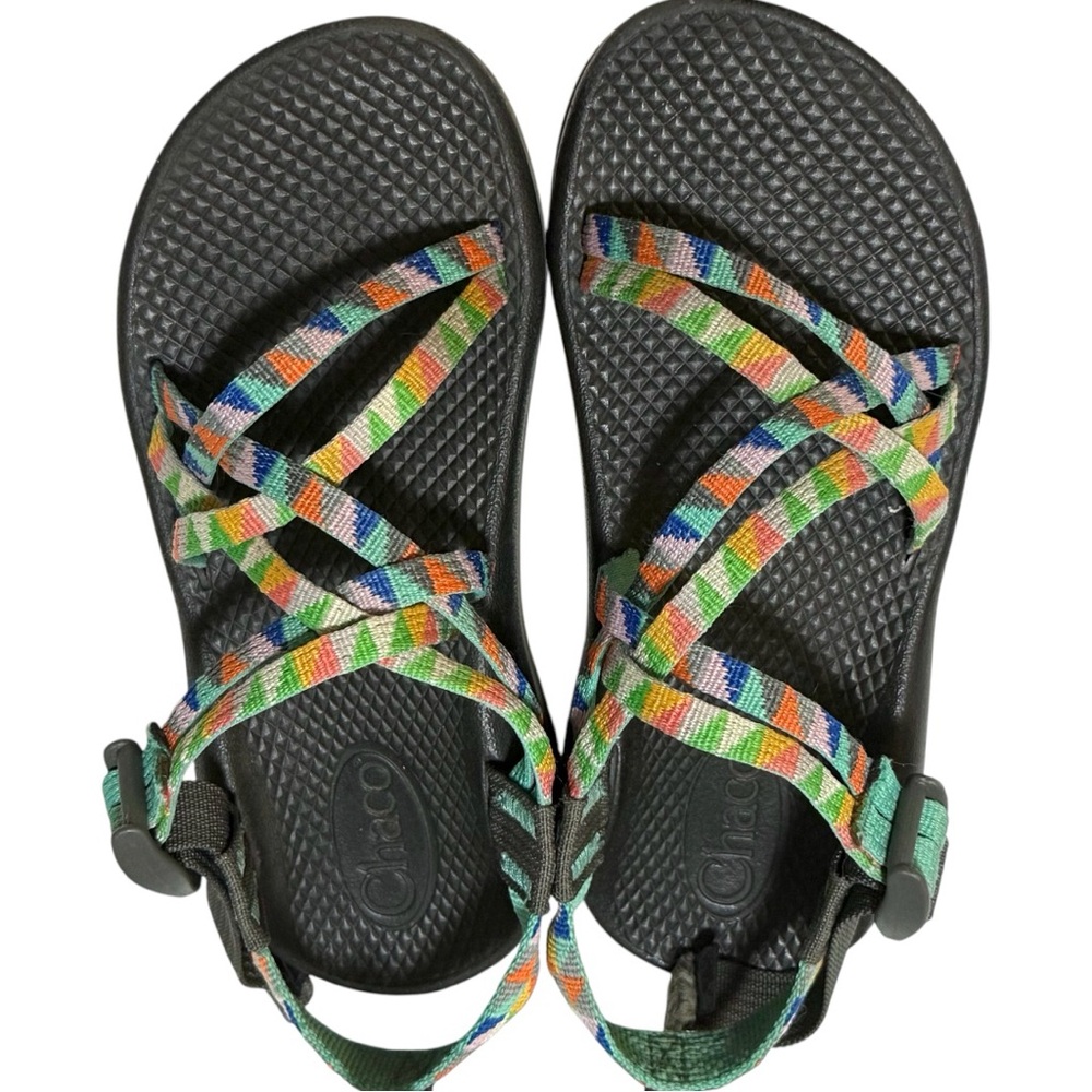 Chaco ZX1 strapping rainbow triangles pattern size 3 ecotread sandals
